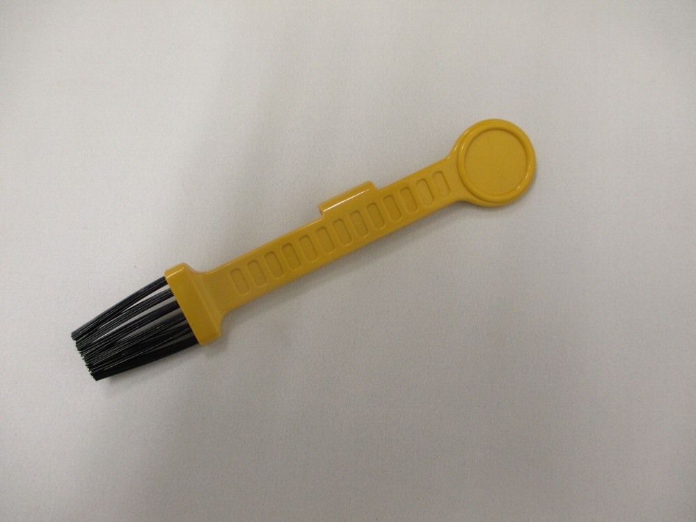 ブラシ（オテイレブラシ）